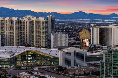 SpringHill Suites by Marriott Las Vegas Convention Center image 9
